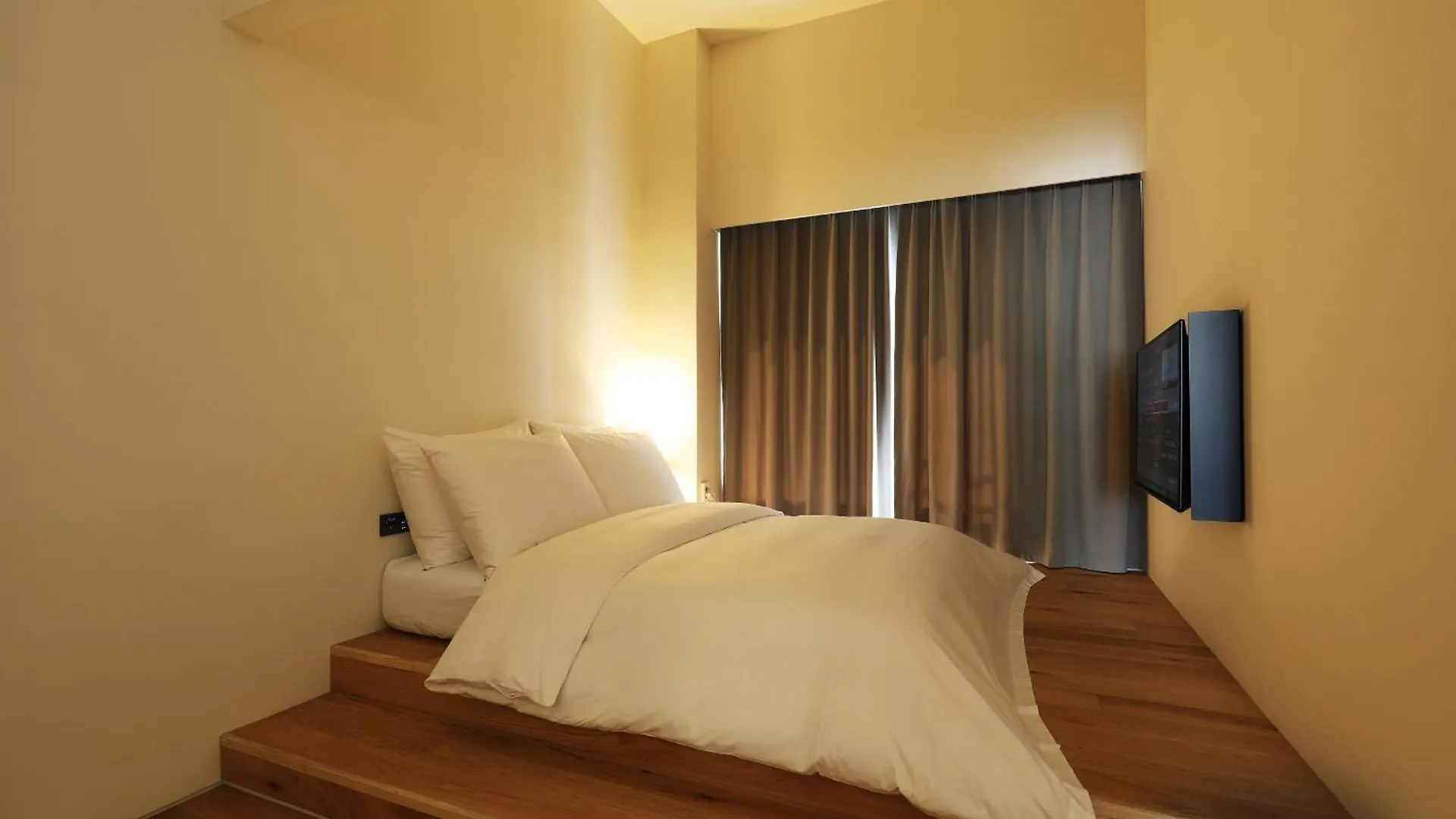 Hotel 498 Incheon