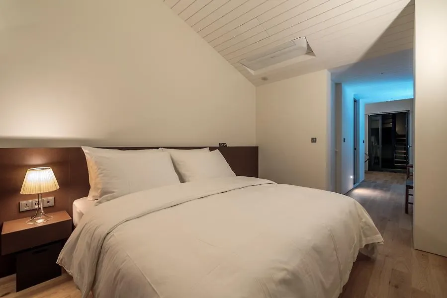 Hotel 498 Inchon